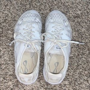 Infinity vengeance cheer shoes